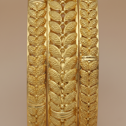 Beautiful Designer Six Pis Bangles With Chuda Style