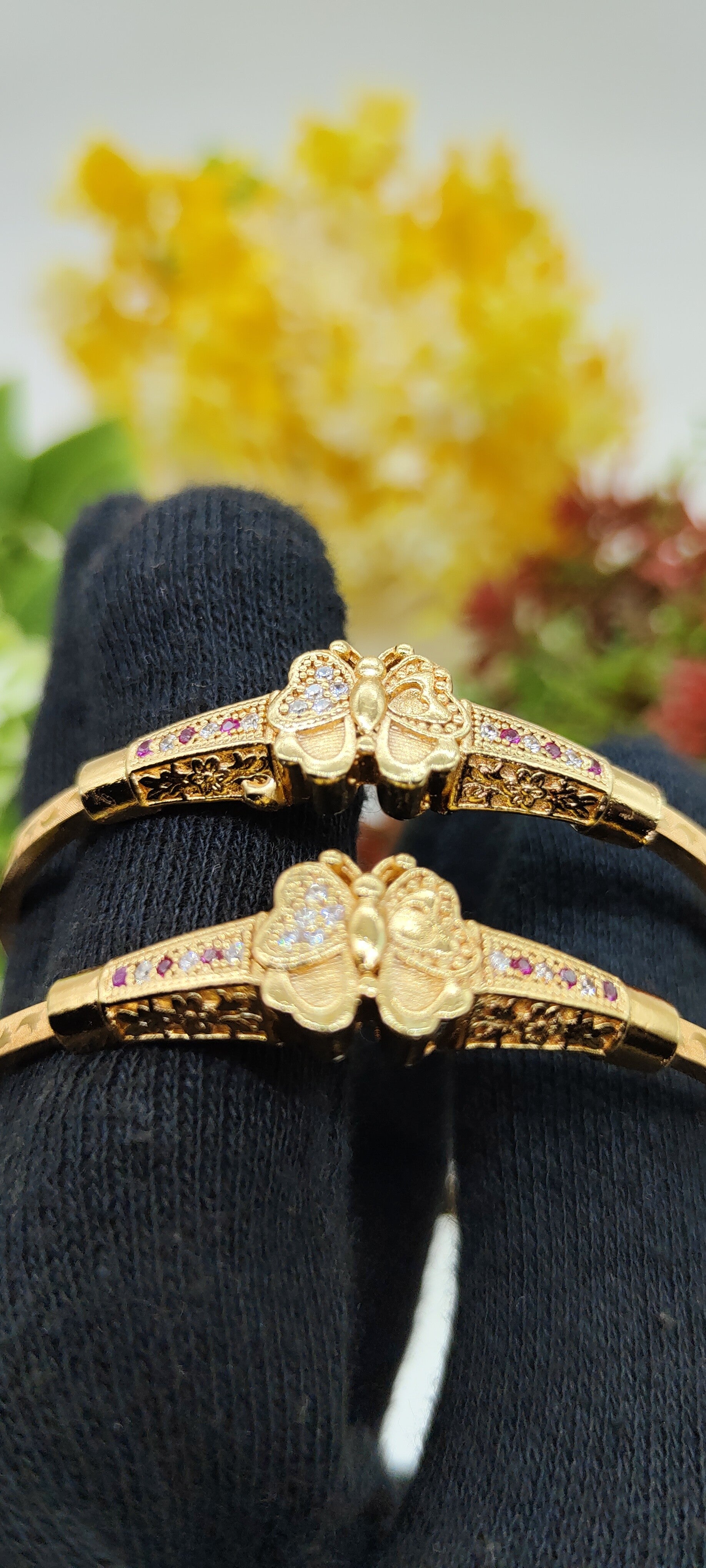 Stylish Adjustable Bracelet For Women & Girls Pack Of 2 Piece (1 Pair)