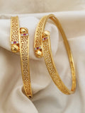 Beautiful Designer Bangles Pack Of 2 Piece (1 Pair)