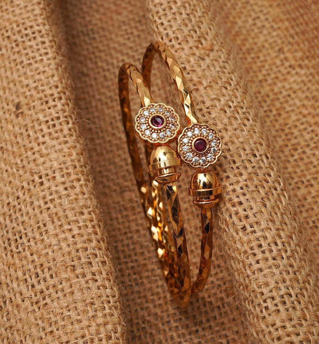 Stylish Daily Wear Adjustable Bracelet For Women & Girls