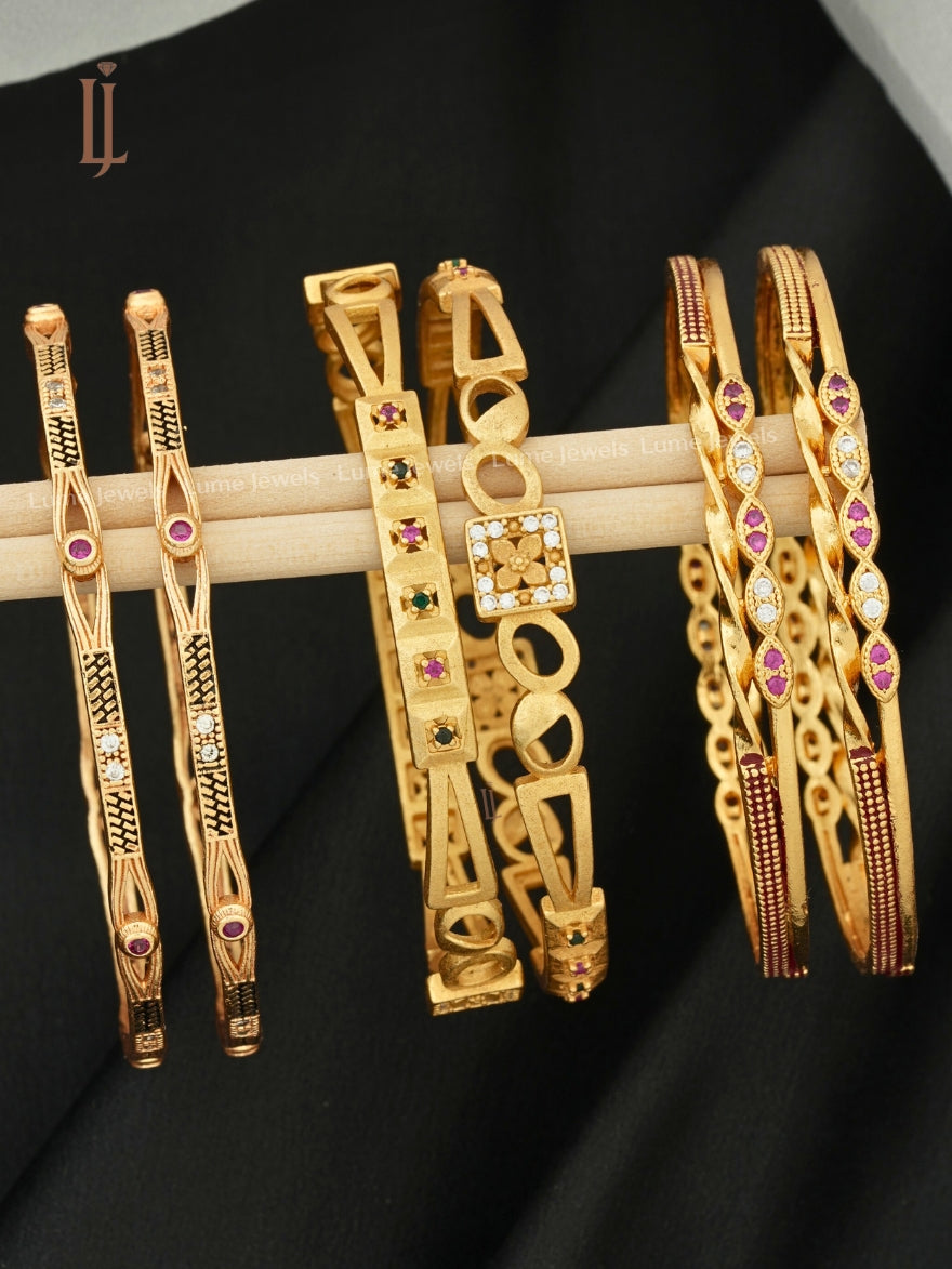 Buy South Indian Bangles Online | Slim Designer Bangles