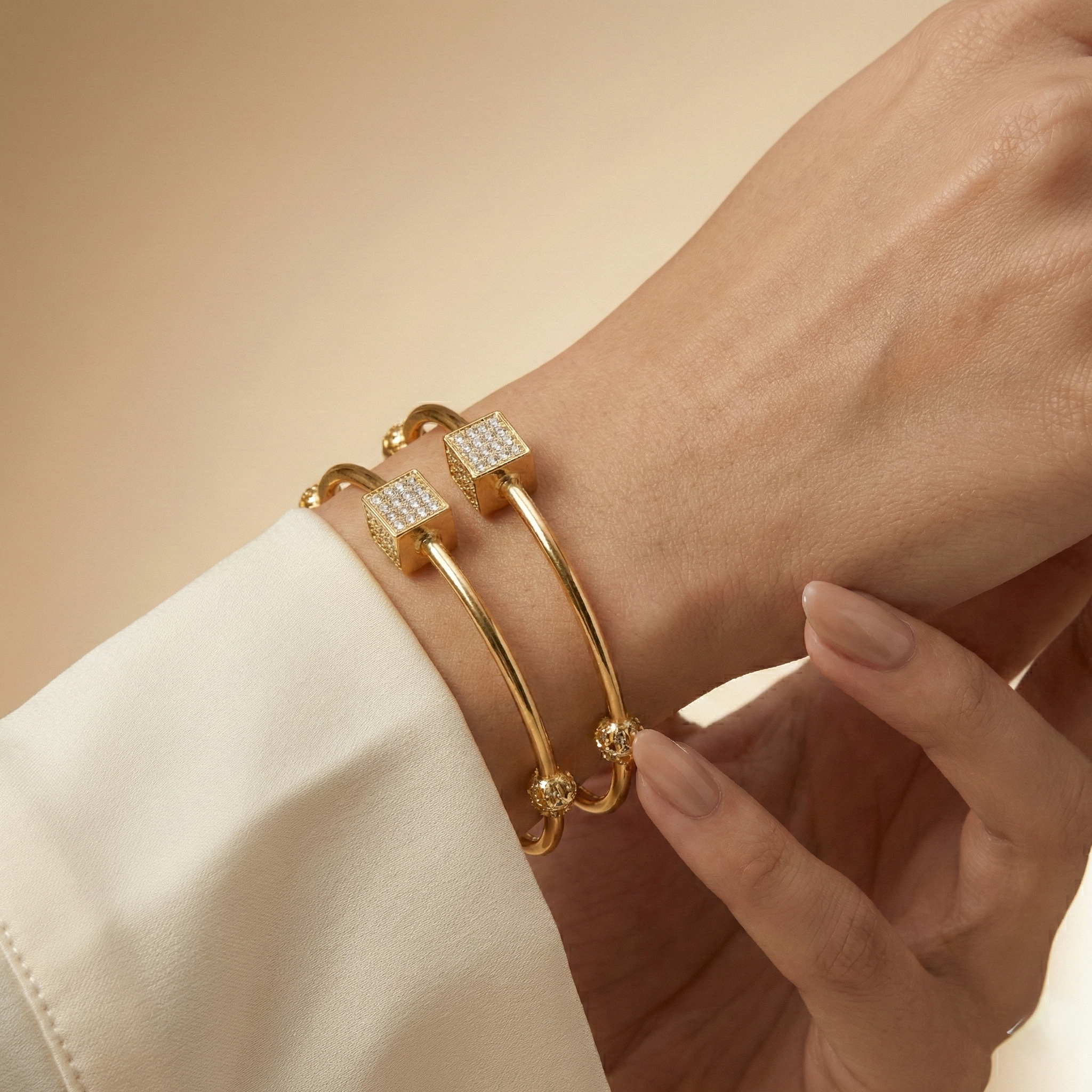 Women Gold Plated Bracelet Bangles