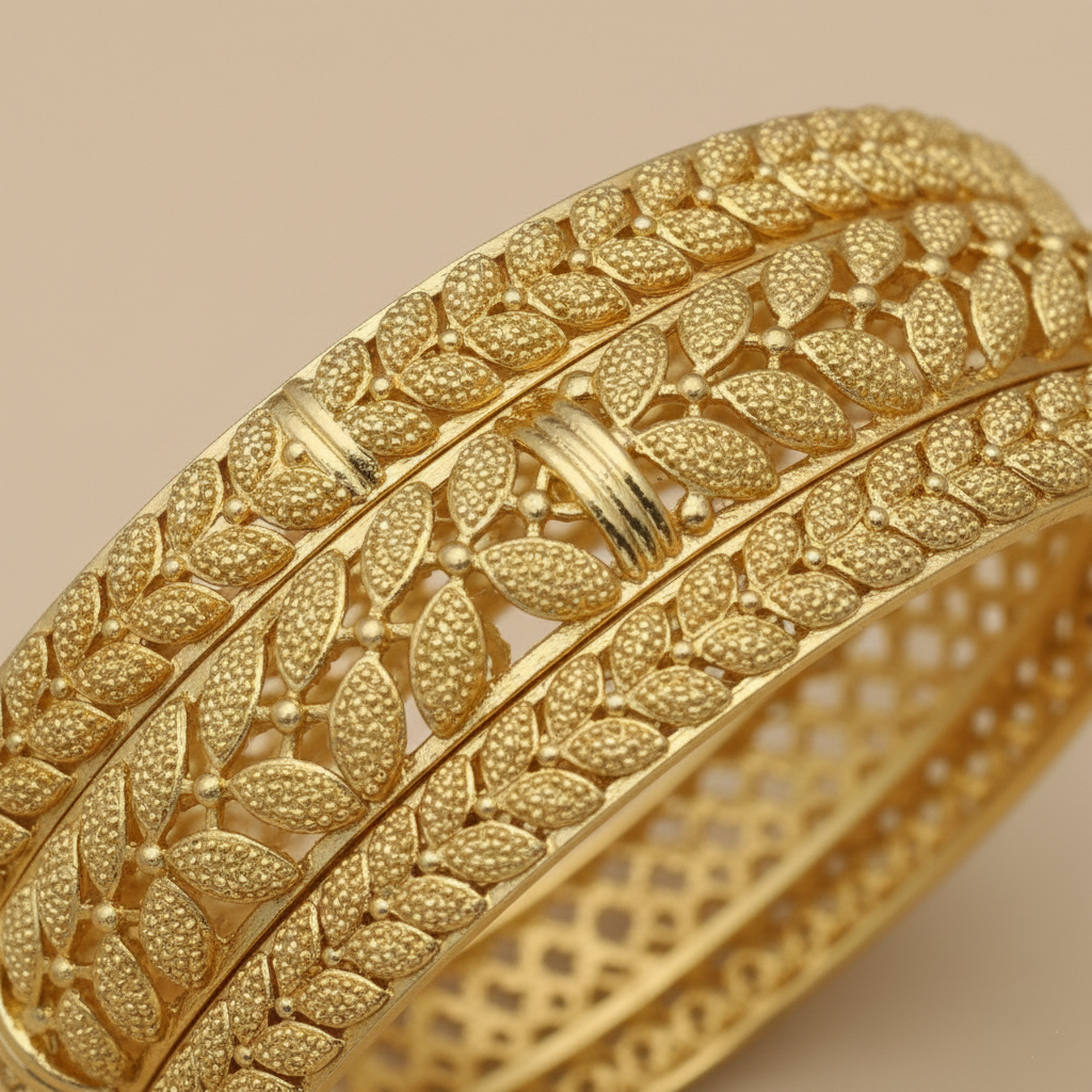 Beautiful Designer Six Pis Bangles With Chuda Style