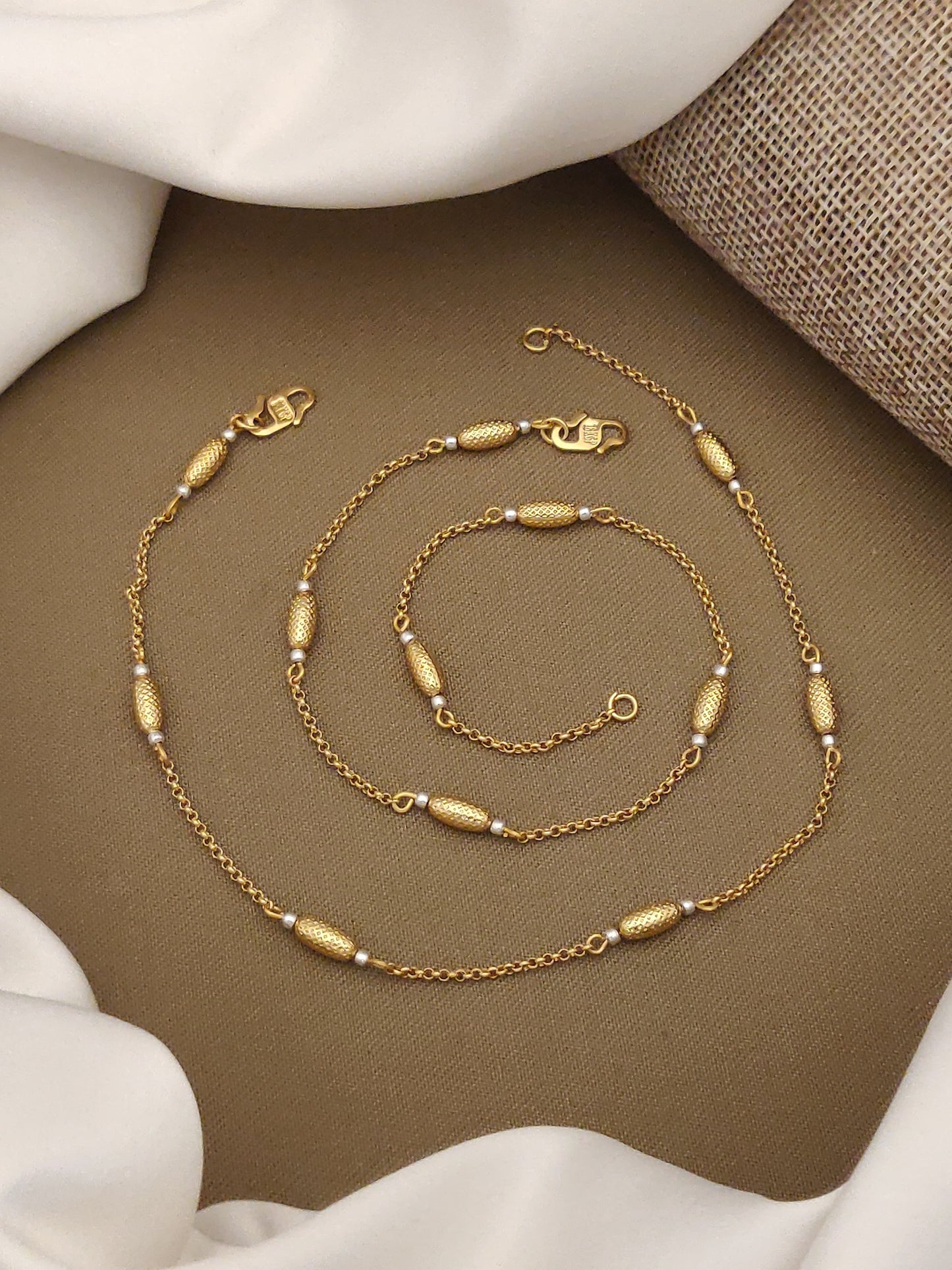 Stylish Daily Wear Anklets With Micro Gold Finish ( 10 " Inch )