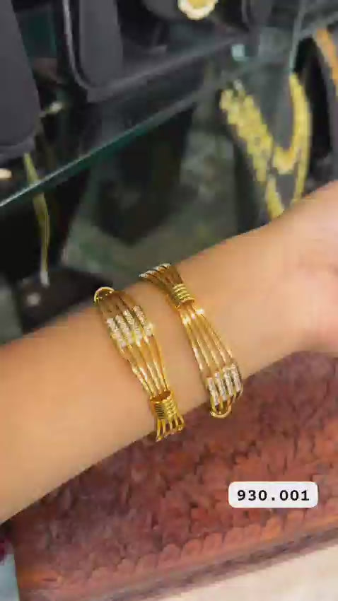 American Diamond Bangles With Micro Gold Finish Pack Of 2 Piece (1 Pair)